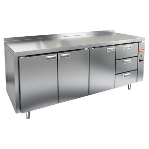 Стол холодильный среднетемпературный HiCold GN 1113/TN P (без агрегата)