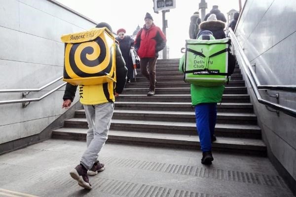 Delivery Club vs Яндекс.Еда: аналитики сравнили два сервиса